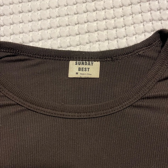 Sunday Best | Cropped Tee | Brown | Medium - Picture 4 of 6